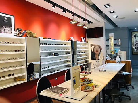 伯樂眼鏡引進ZEISS蔡司優視力專家設備，提供台南最專業的配眼鏡服務